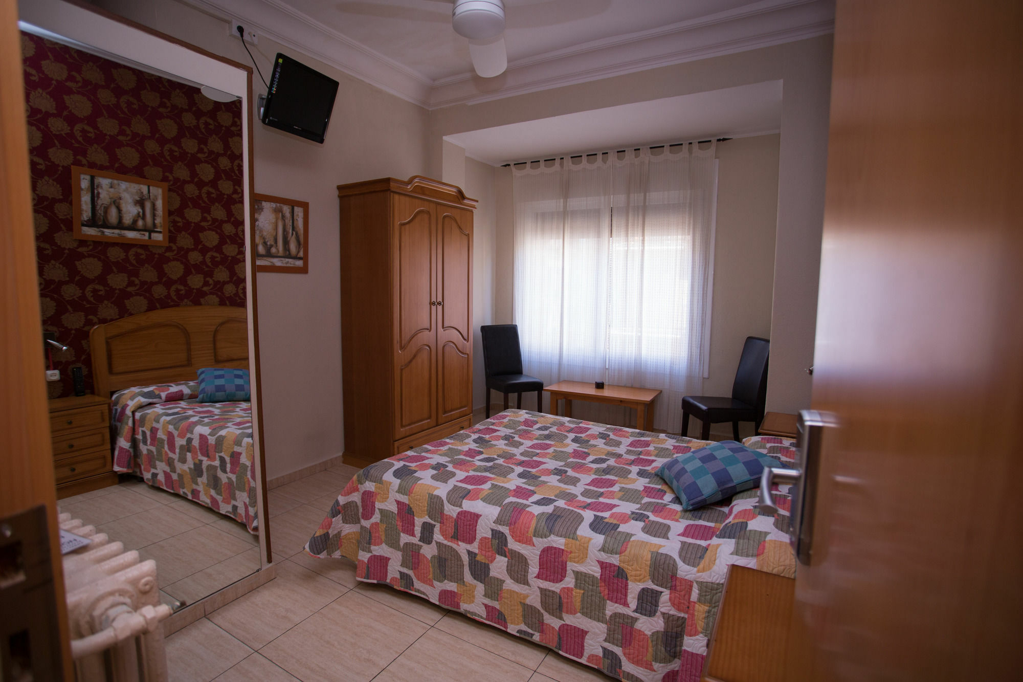 Hostal Navarra ซาราโกซา ภายนอก รูปภาพ